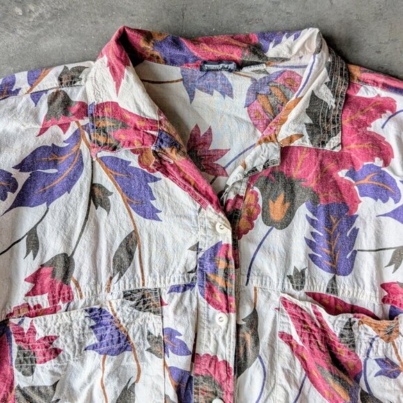 Vintage Hunters Run Pink Blue Floral Short Sleeve Cropped Button Front Shirt - Picture 2 of 8